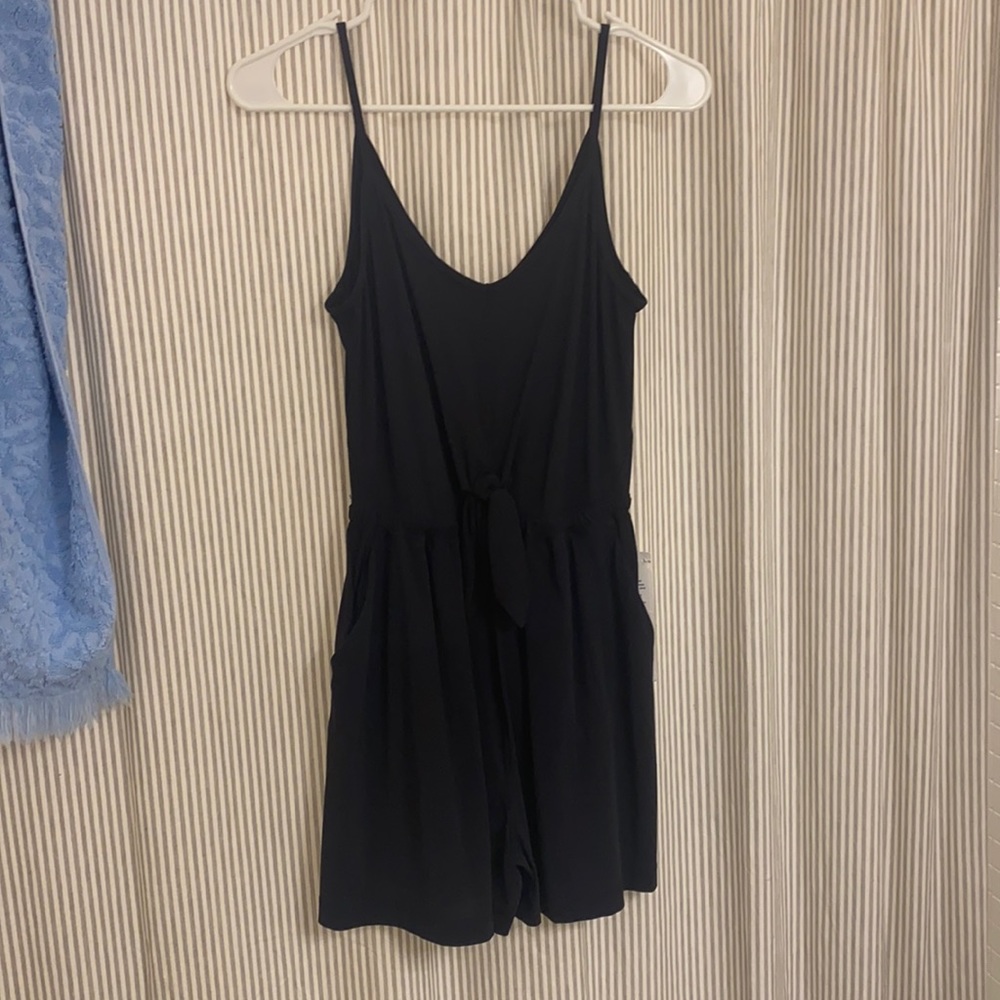 Brand new Lulu romper